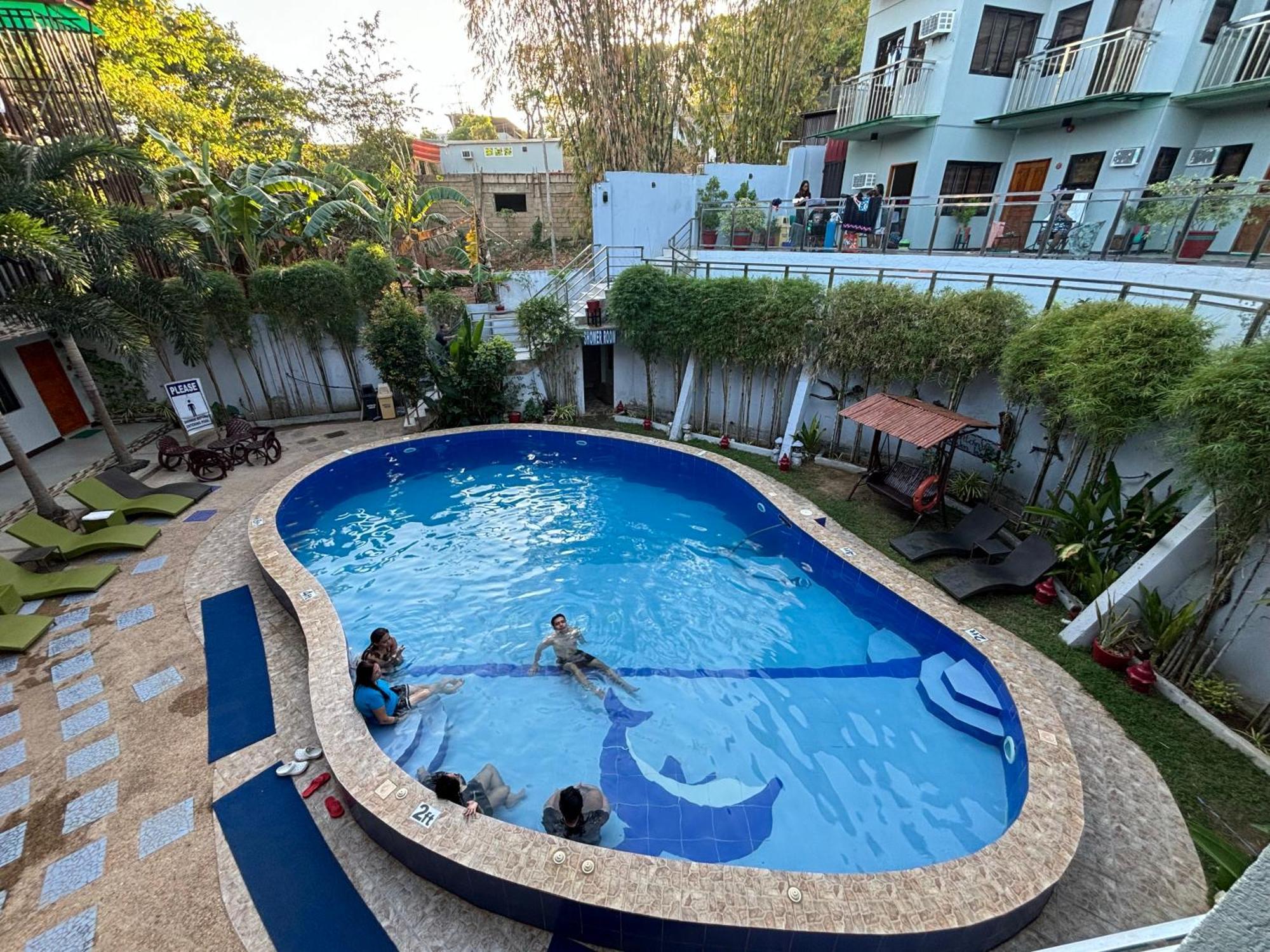 Mountain View Garden Inn קורון מראה חיצוני תמונה